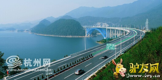 驴友.jpg